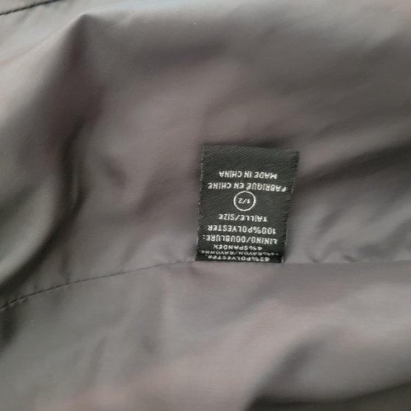 Dark grey suit sz 2 - Picture 4 of 4